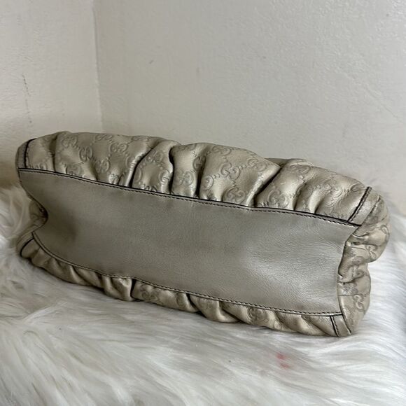 💯Authentic Gucci Hobo Small Leather🍀 - Picture 8 of 16